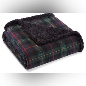 Eddie Bauer - Throw Blanket
